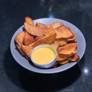 سیب زمینی با دیپ چدار